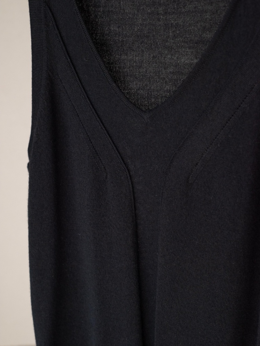 Iris Setlakwe Basic Tank in Black - Picture 4 of 5